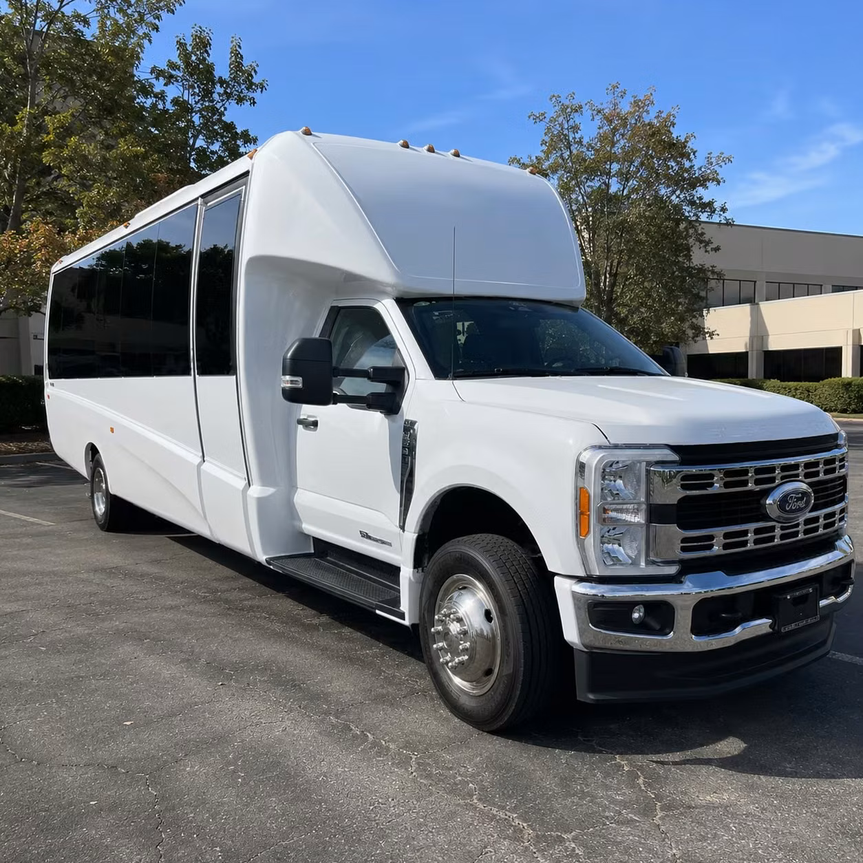 18 passenger minibus